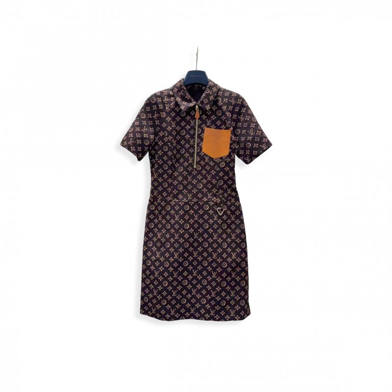 (image for) LOUIS VUITTON LETTER DRESS